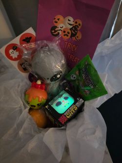 Halloween Toy Gift Basket/Boo basket with NeeDoh Sugar Skull Cat