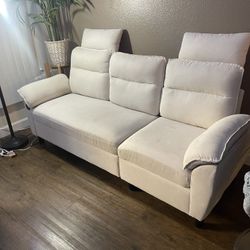 6’ Sofa. Excellent W/USB Ports