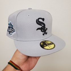 Chicago White Sox “City Connect” Fitted Hat New Era 7 3/8 for Sale in Coeur  D'alene, ID - OfferUp