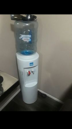 Water cooler