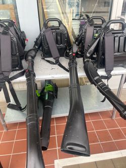 Black Backpack Leaf Blowers