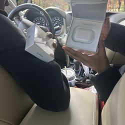 airpods airpods airpods