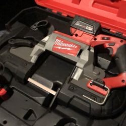 Milwaukee M18 FUEL BANDSAW 