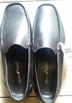 MEN'S DRESS SHOES.