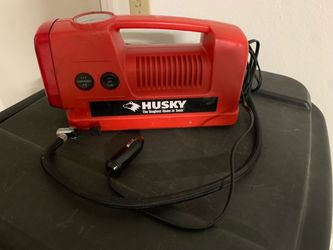 Husky 12-Volt Inflator & Safety Light