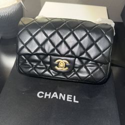 Chanel Hand Bag Over The Shoulder