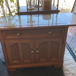 Thomasville Flip Top Server