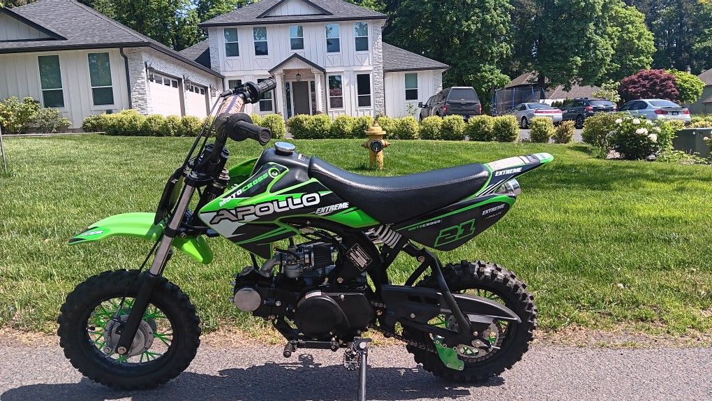 2022 70cc Dirtbike