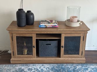 53” media stand