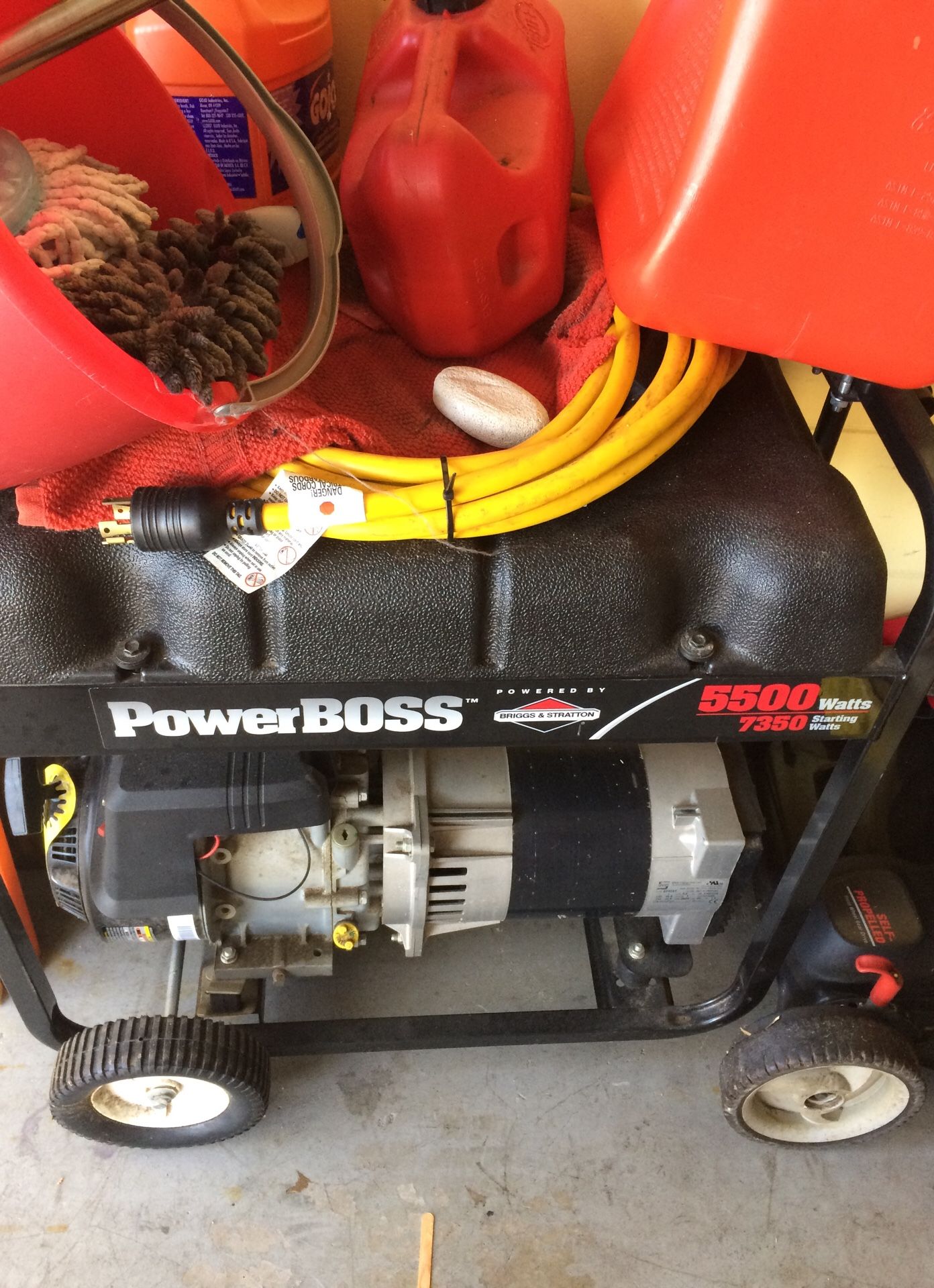 PowerBoss 5500 watts Generator