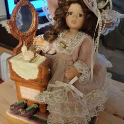  Makeup Stand/ Mirror Porcelain Doll