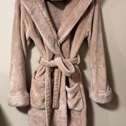 Womens Peaches & Dreams Hooded Robe