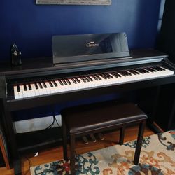 Yamaha Clavinova (CLP-123)