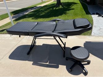 Esthetician/massage with stool, never used