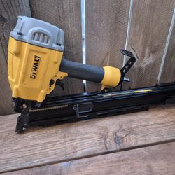 Dewalt 