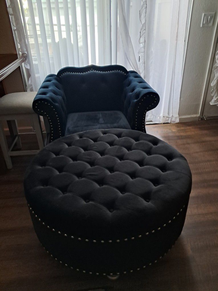 Couch Chair  And Ottoman 