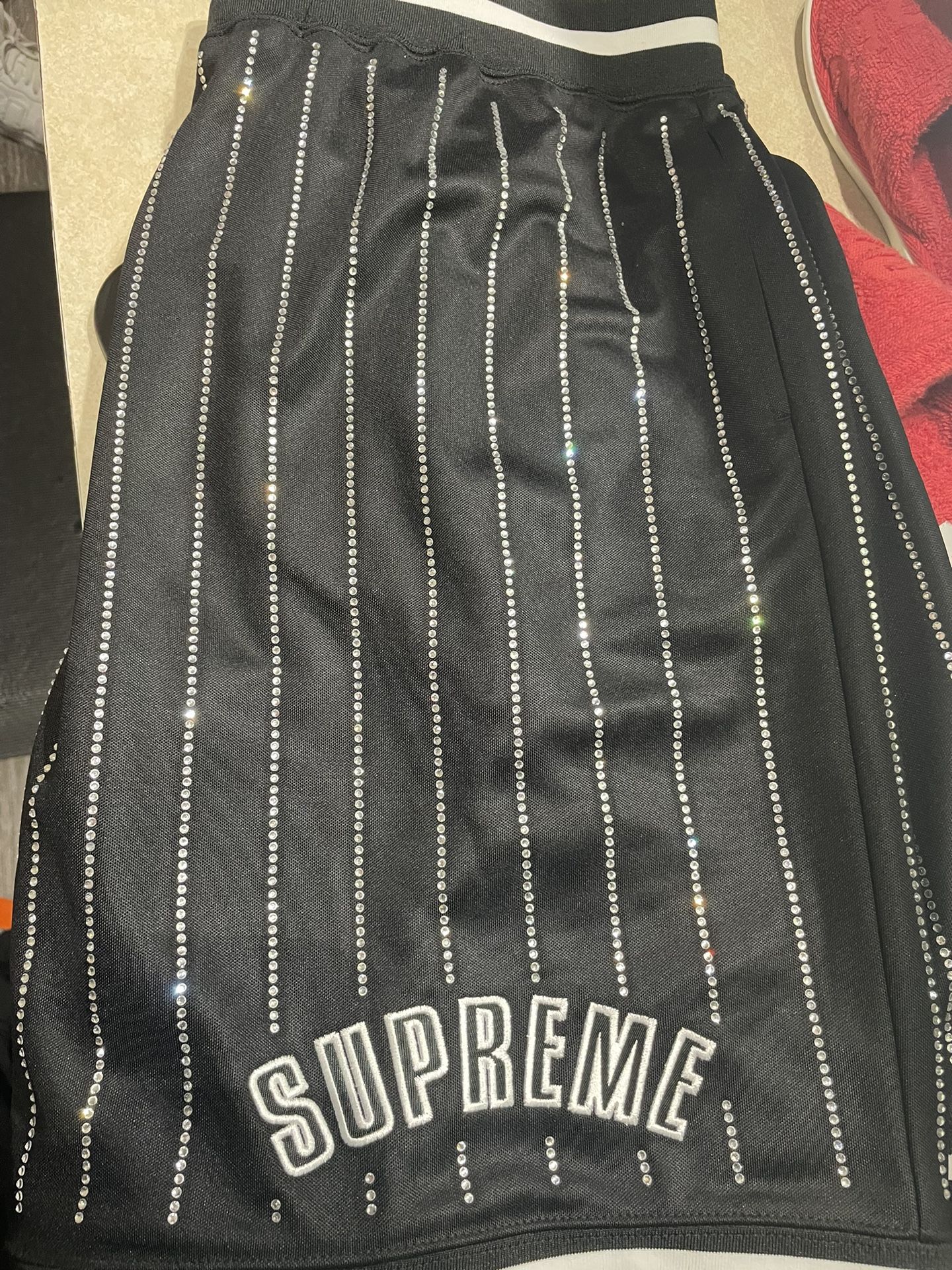 Supreme 