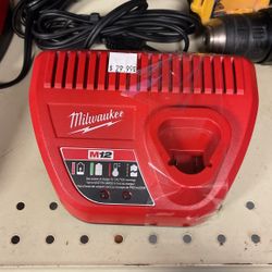 Milwaukee Battery Charger, M12