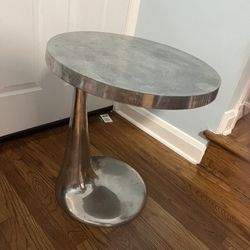 Marlow Conductor Tables/side End Tables 