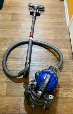 Dyson Vacuum