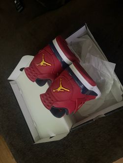 AIR JORDAN 4 RERO FIBA SIZE 10.5