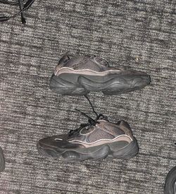 Shoes size 8.5,9