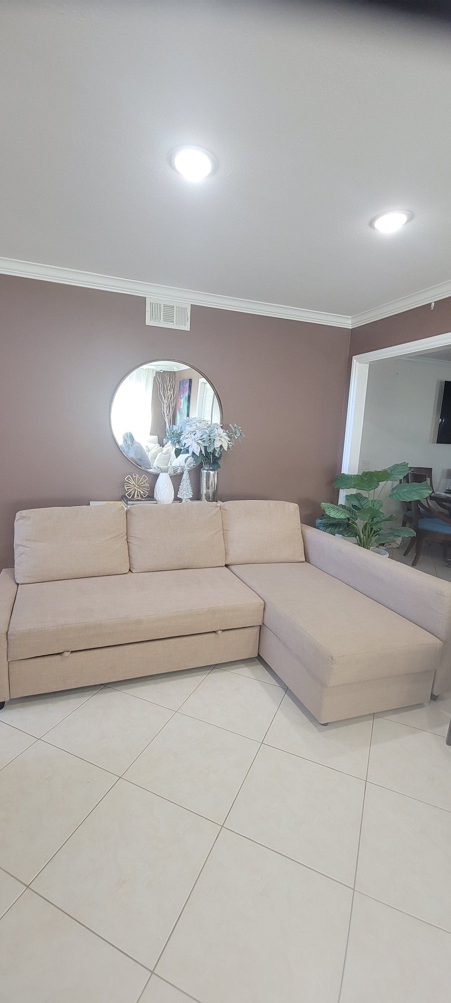 Sectional Couch With Storage