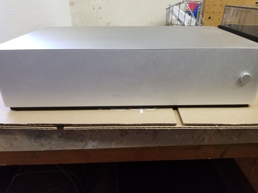 Nuforce STA-200 Stereo power amplifier