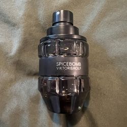 Spicebomb Leather By Voktor & Rolf