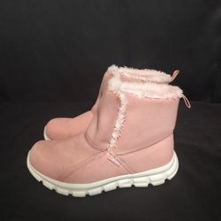 Women's Pink Floopi Boots (Size 8)