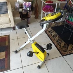 Stationary Exercise Bike Good Condition Like New $25