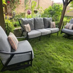 Mallin Patio Furniture Set 