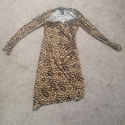 Norma Kamali
Long Sleeve Leopard Print Side Drape Dress Size Small