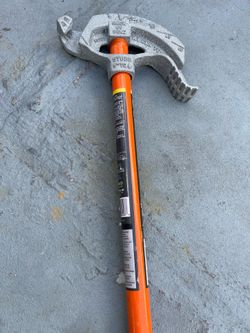 Klein 1/2 in. Iron Conduit Bender EMT with Angle Setter $50 Firm on Price