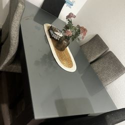 Glass Dining Table And 6 Chairs 