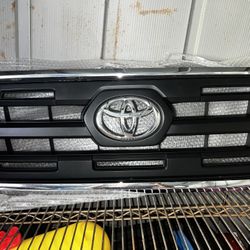 2017 2020 Toyota Tacoma Partes