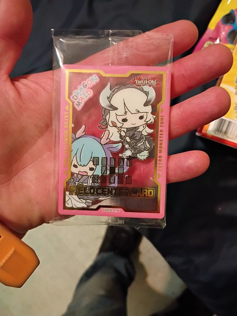 Yu Gi Oh Feilds Center Card Pink Gold Holo