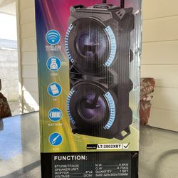 Brand New In Box Karaoke And Loudspeaker