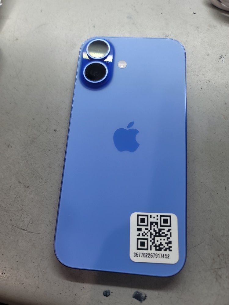 Iphone 16 128gb, Tmobile Only , PERFECT Condition 