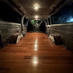 2000 Dodge B3500 Camper Van 