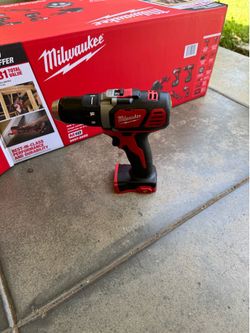 Milwaukee drill