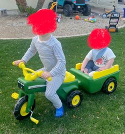 Little tykes John deer tractor and cart