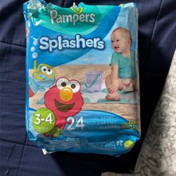 swimming diapers 