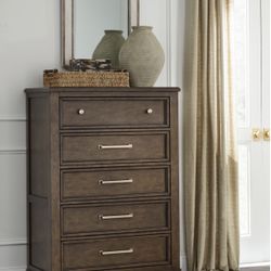5 Drawer Chest (Presidents Day Sale)