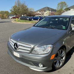2010 Mercedes C300 
