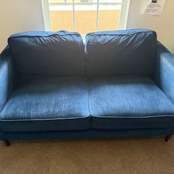 Crushed Velvet Loveseat