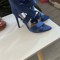 New! Size 6.5 Fits Like  A 7 Women’s 