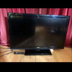 LG 42 INCH LCD TV