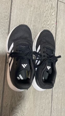 Kids shoes size 12