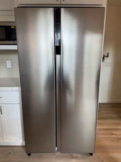 Frigidaire Side by Side Fridge